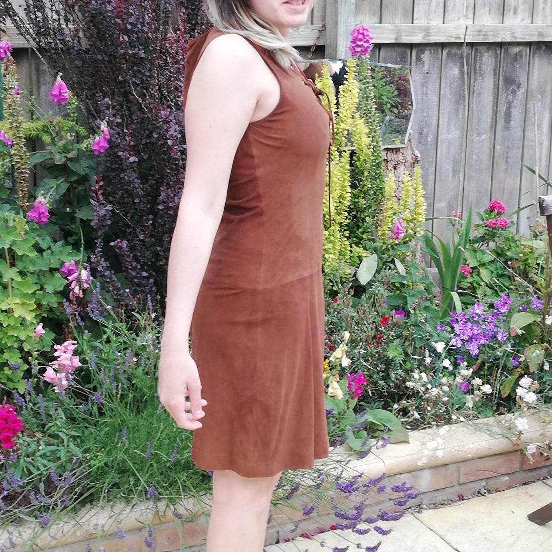 Georgio & Mario real goat leather suede tan dress. Size UK 8 - Festigal