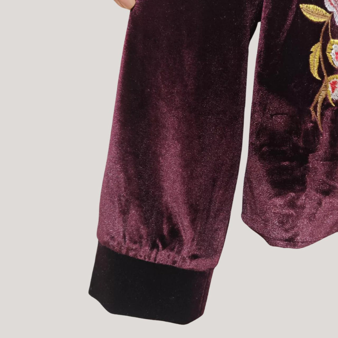 JCL Vintage Purple Velour Embroidered Floral Jacket Size Small - Festigal