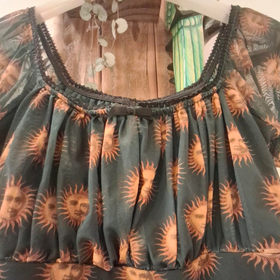 Celestial Sun Mesh Orange & Black Crop Top - Festigal