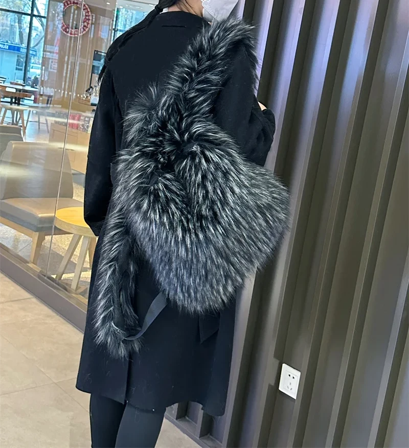 Faux Fur Backpack - Festigal