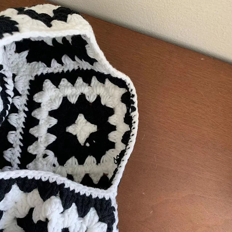 Crochet Square Balaclava - Festigal
