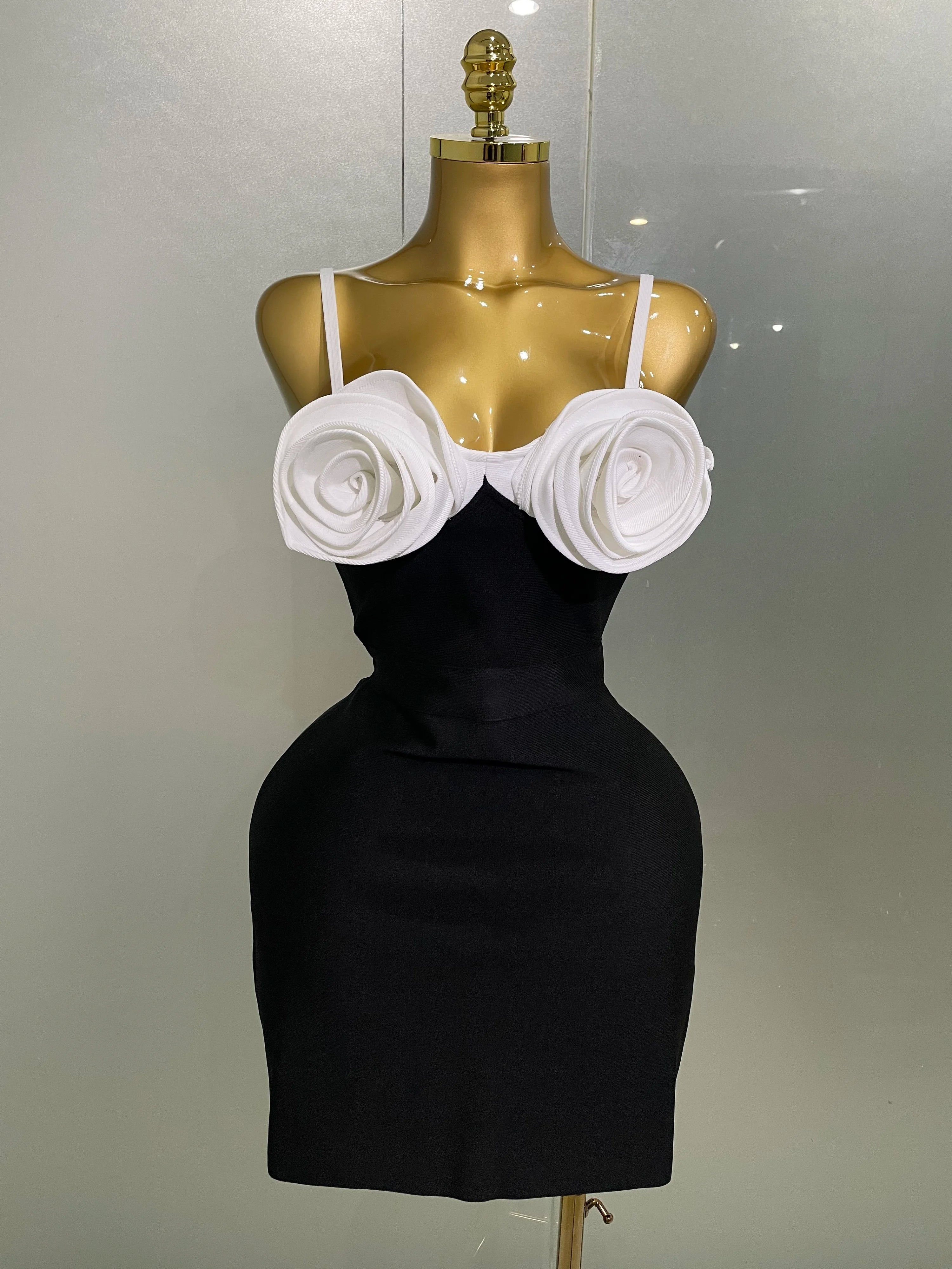 3D Blumen Verbandkleid