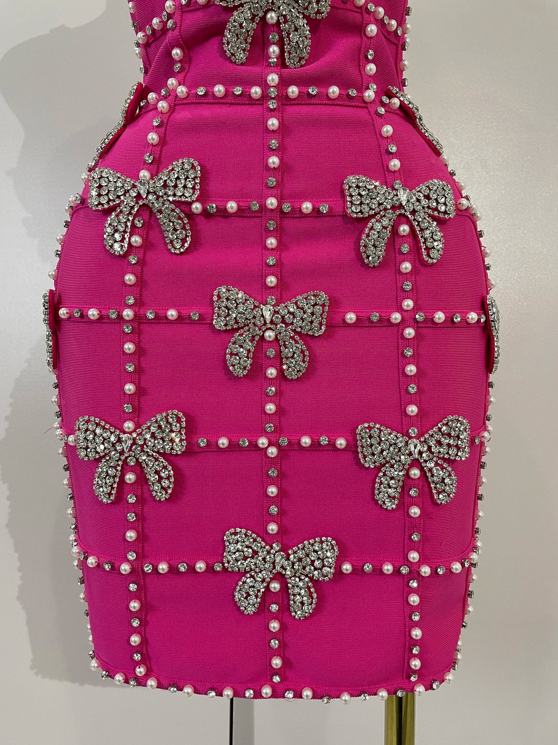Pink Pearl Bow Bodycon Dress