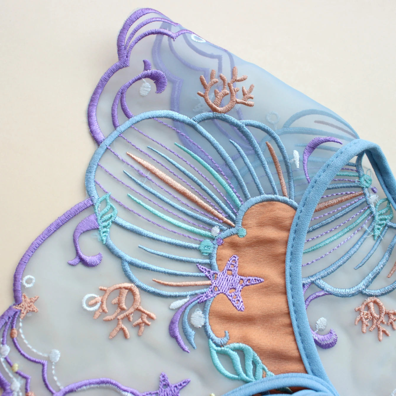 Butterfly Lace Up Collar - Festigal