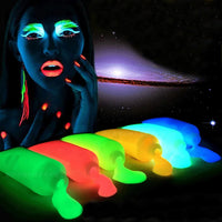 Maquillage et peinture corporelle au néon Festival Rave