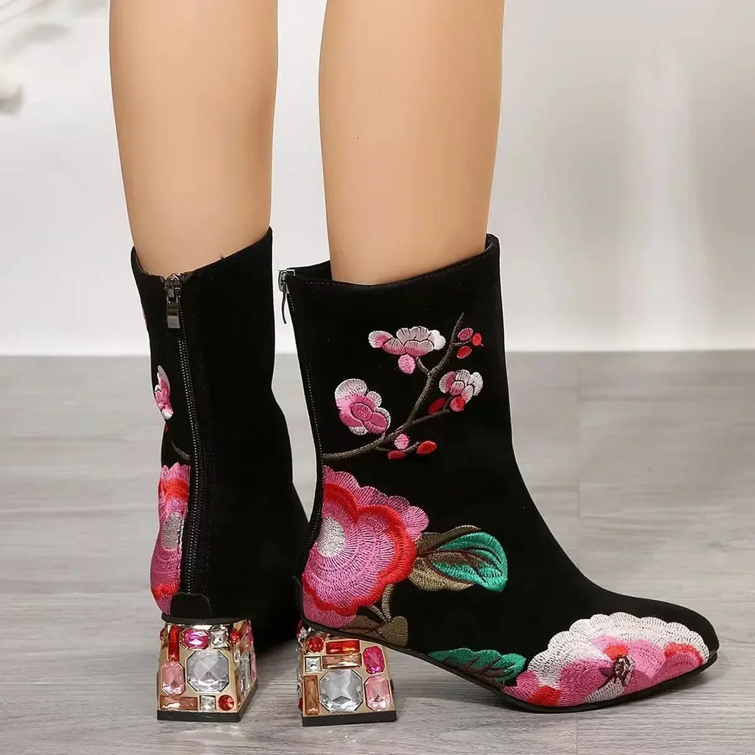 Floral Embroidered Ankle Boots - Festigal