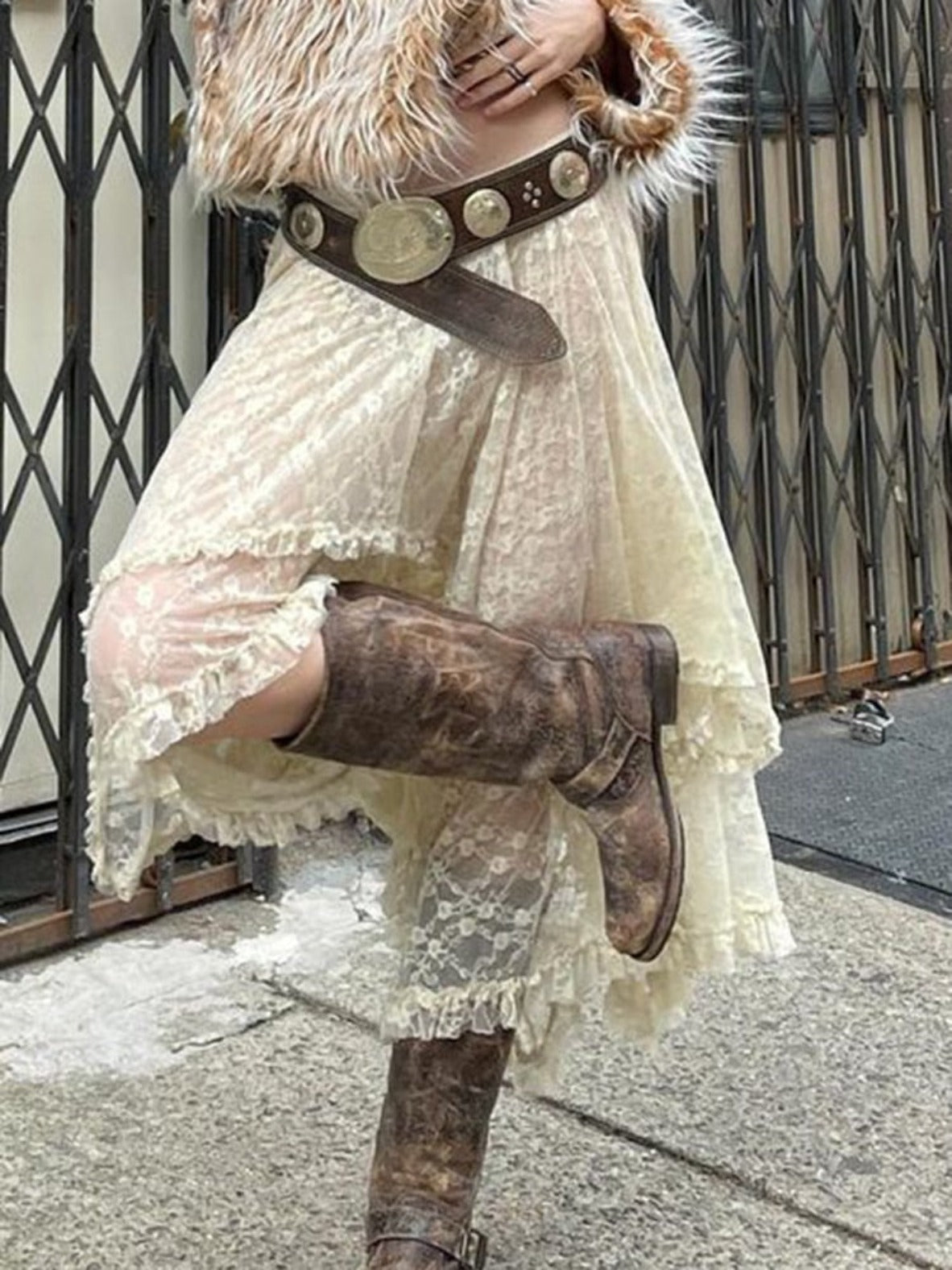 Asymmetical White Lace Boho Midi Skirt - Festigal