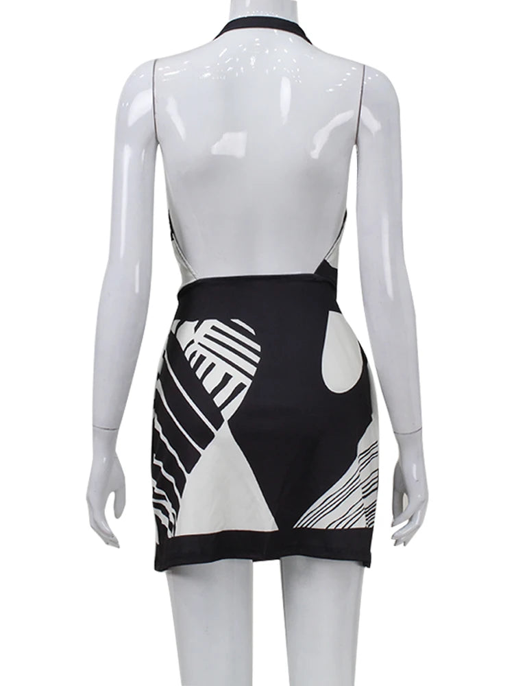 Monochrome V Neck A-Line Dress - Festigal