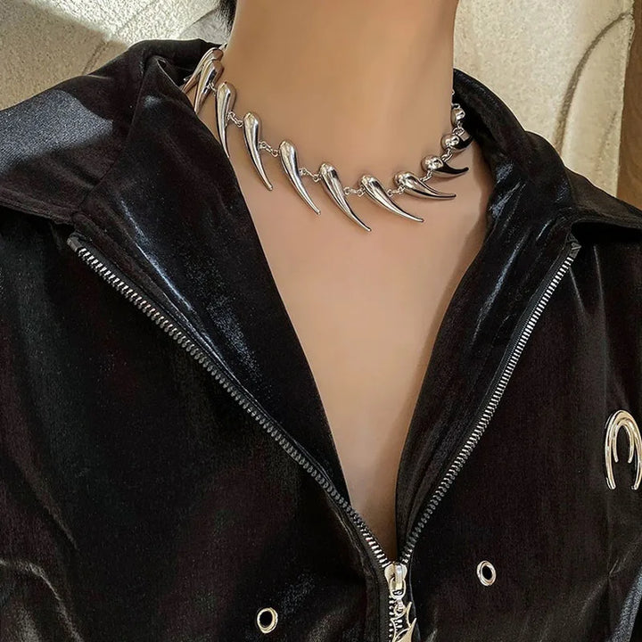 Wolf Tooth Choker - Festigal