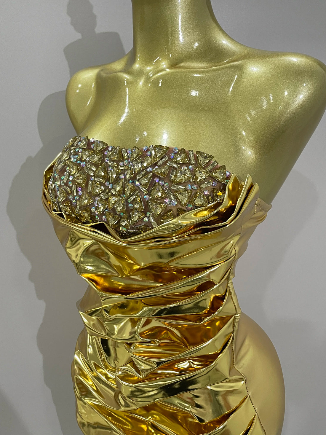 Gold Sequin Ruched Strapless Dress - Festigal