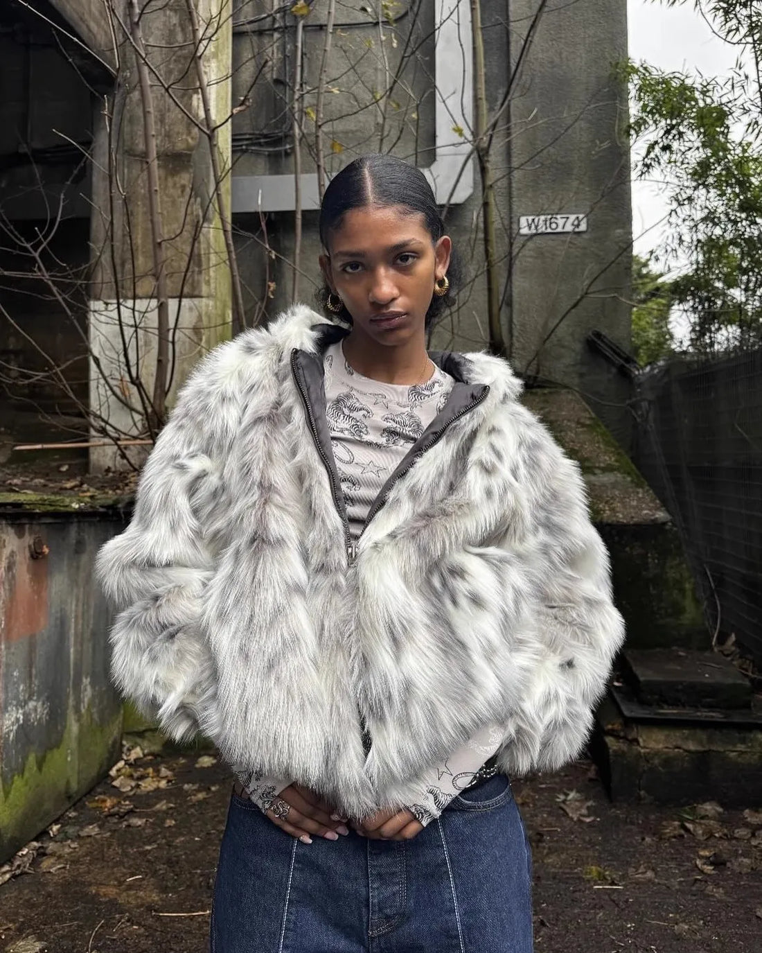 Men's Snow Leopard Faux Fur Coat - Festigal