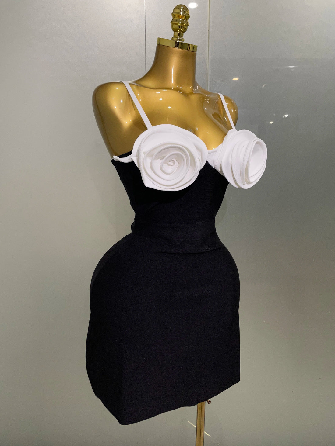 3D Blumen Verbandkleid
