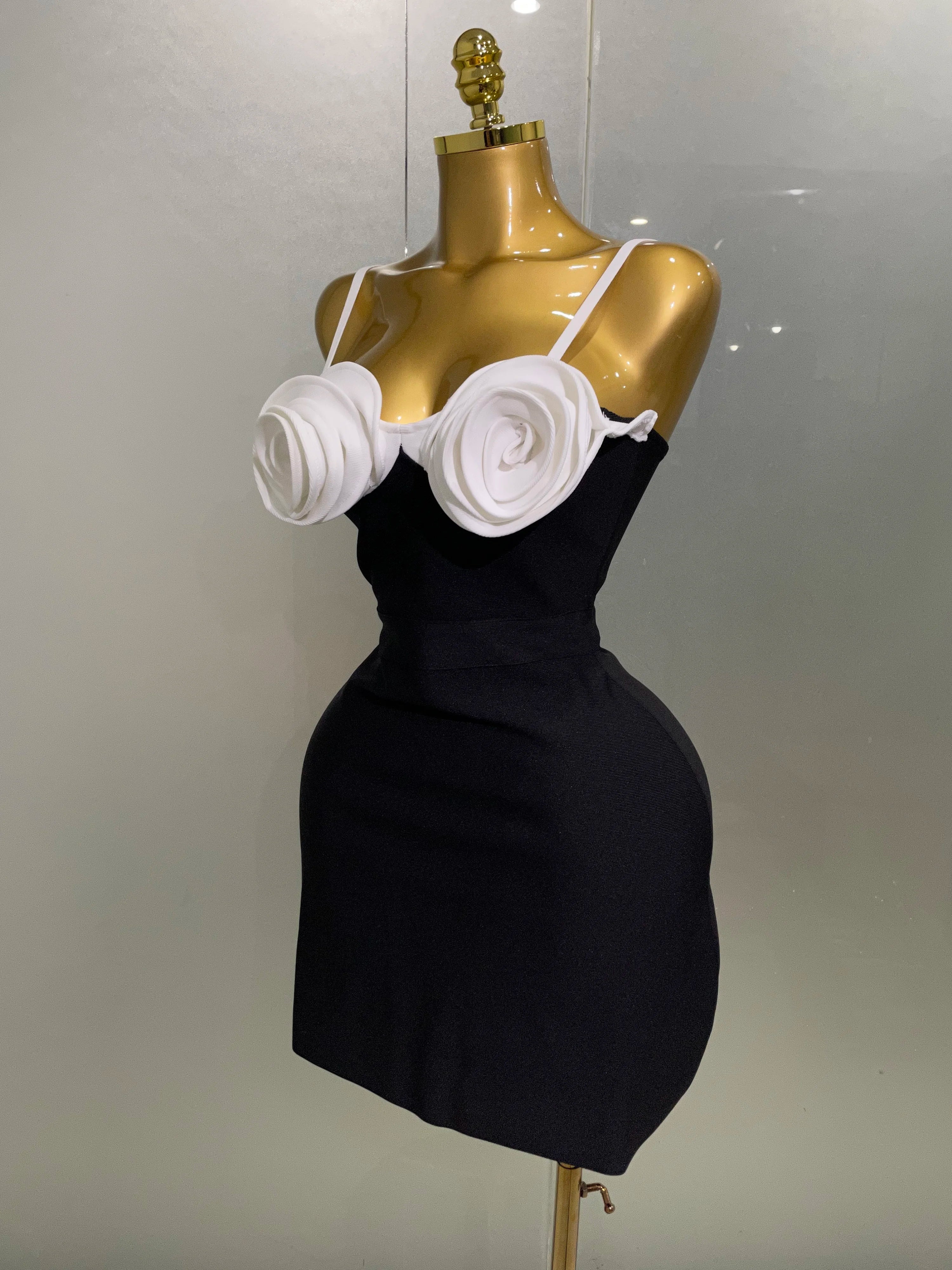 3D Blumen Verbandkleid