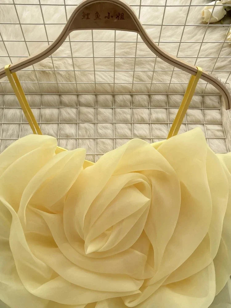 3D Rose Crop Top - Festigal