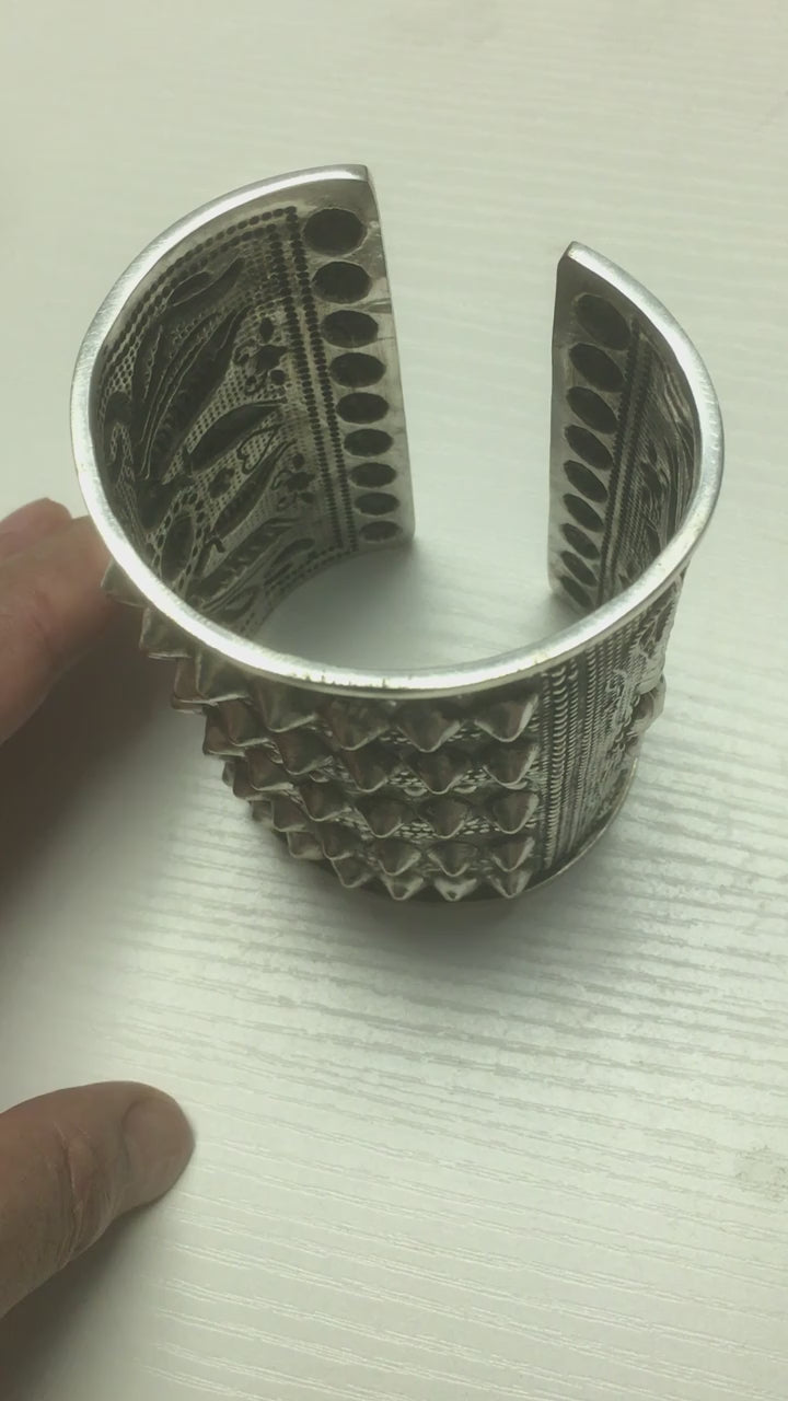 2 x Tibetan Floral Carved Bracelets