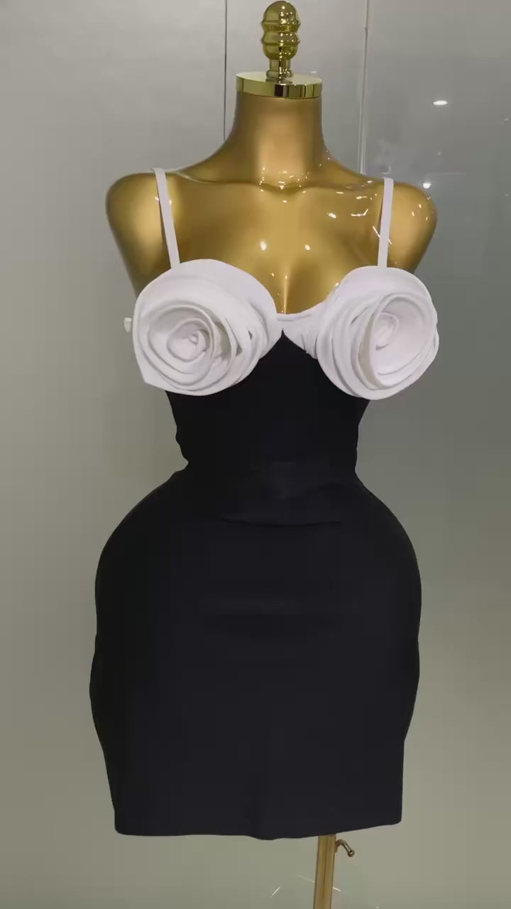 3D Blumen Verbandkleid