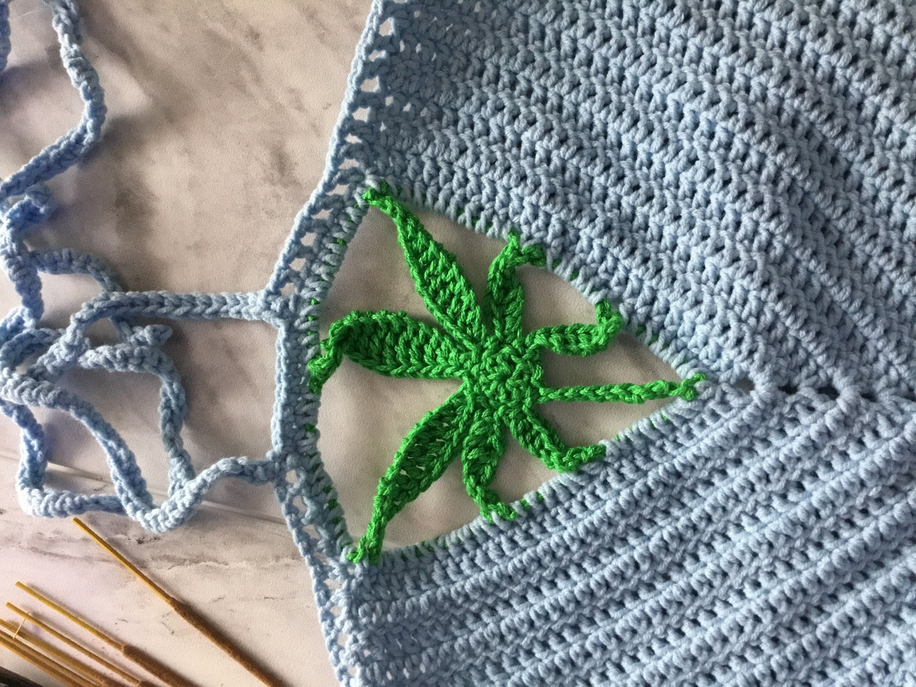 Handmade Crochet Herbal Leaf Halterneck Top - Festigal