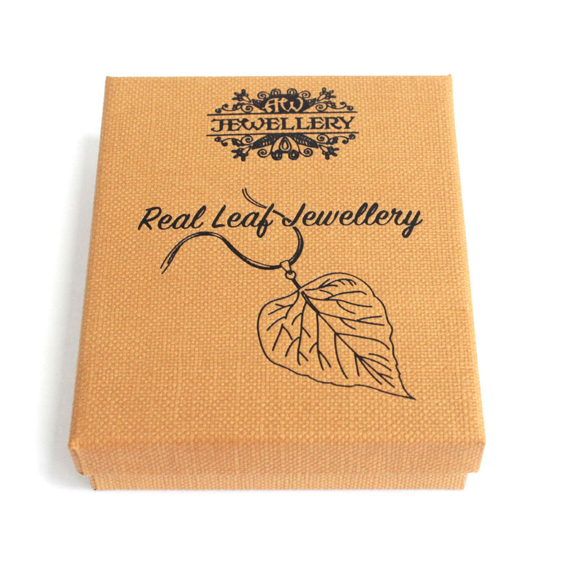 Bravery Leaf Necklace - Gold or Silver - Festigal